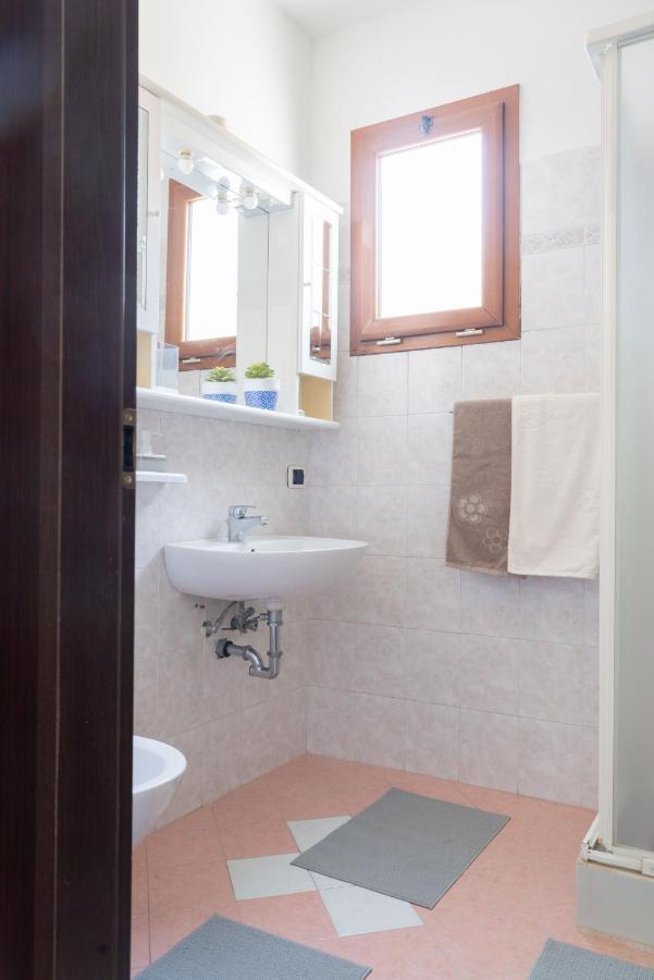 Residence Yellow Римини Экстерьер фото